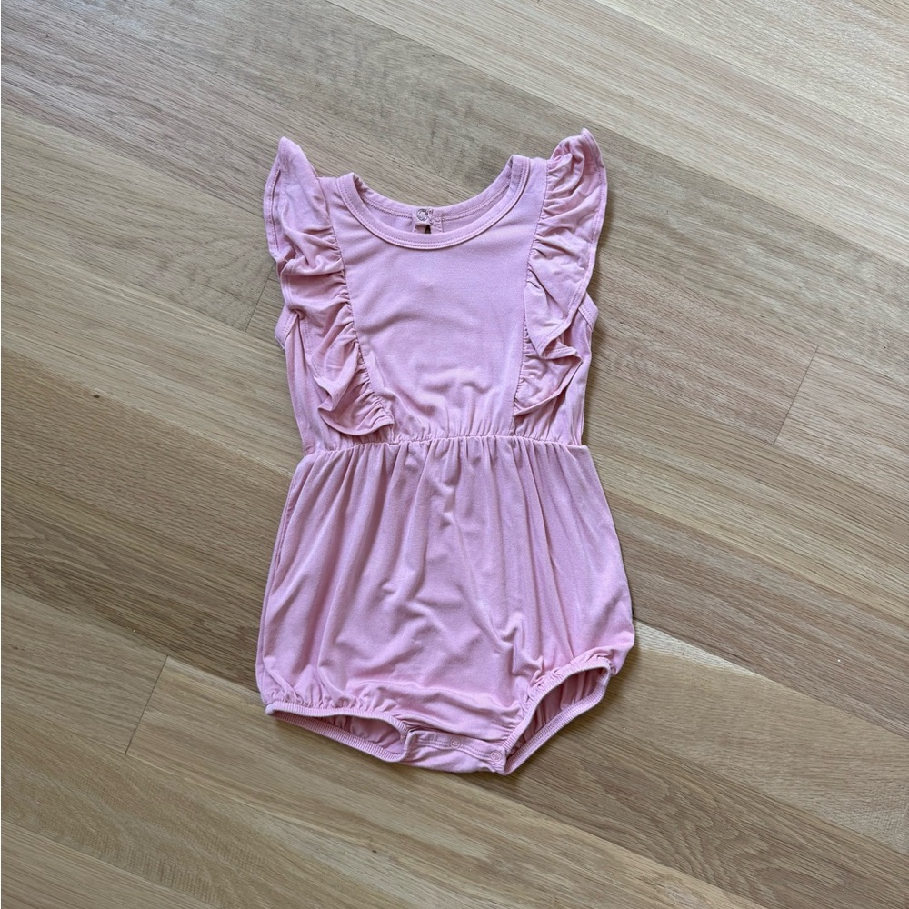 Kyte Crepe Pink Ruffled Bubble Romper